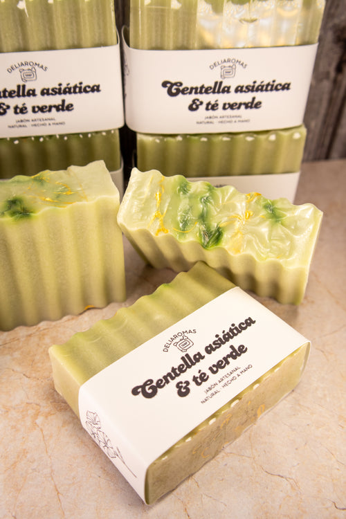 Jabón de Centella asiática y Té verde